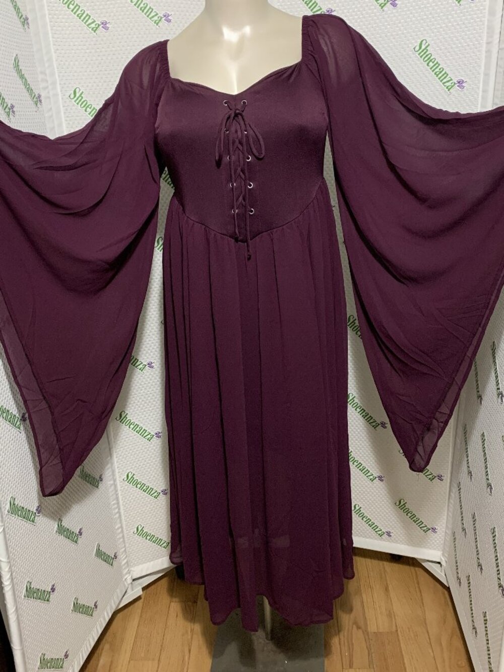 Torrid Dress Witch Renaissance Sorceress Costume Halloween Purple Plus 2 18 20